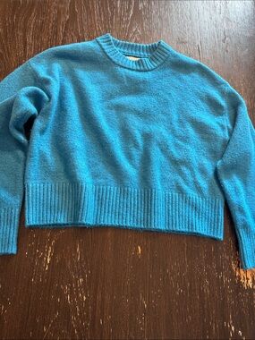 Zara Teal Cropped Crewneck Sweater
